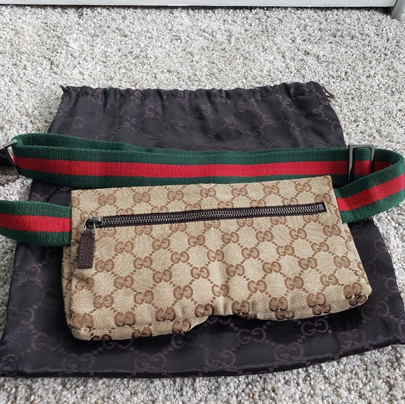 Gucci GG Canvas Double Pocket Mini Bag - Picture 2 of 10